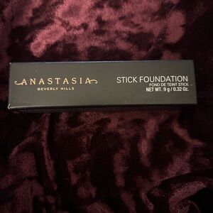Anastasia Beverly Hills Stick Foundation